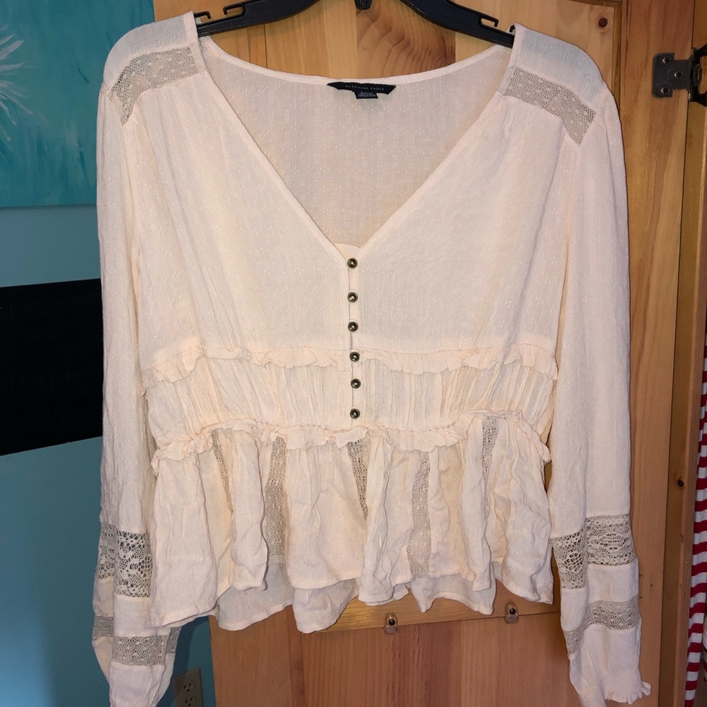 American Eagle flowy top